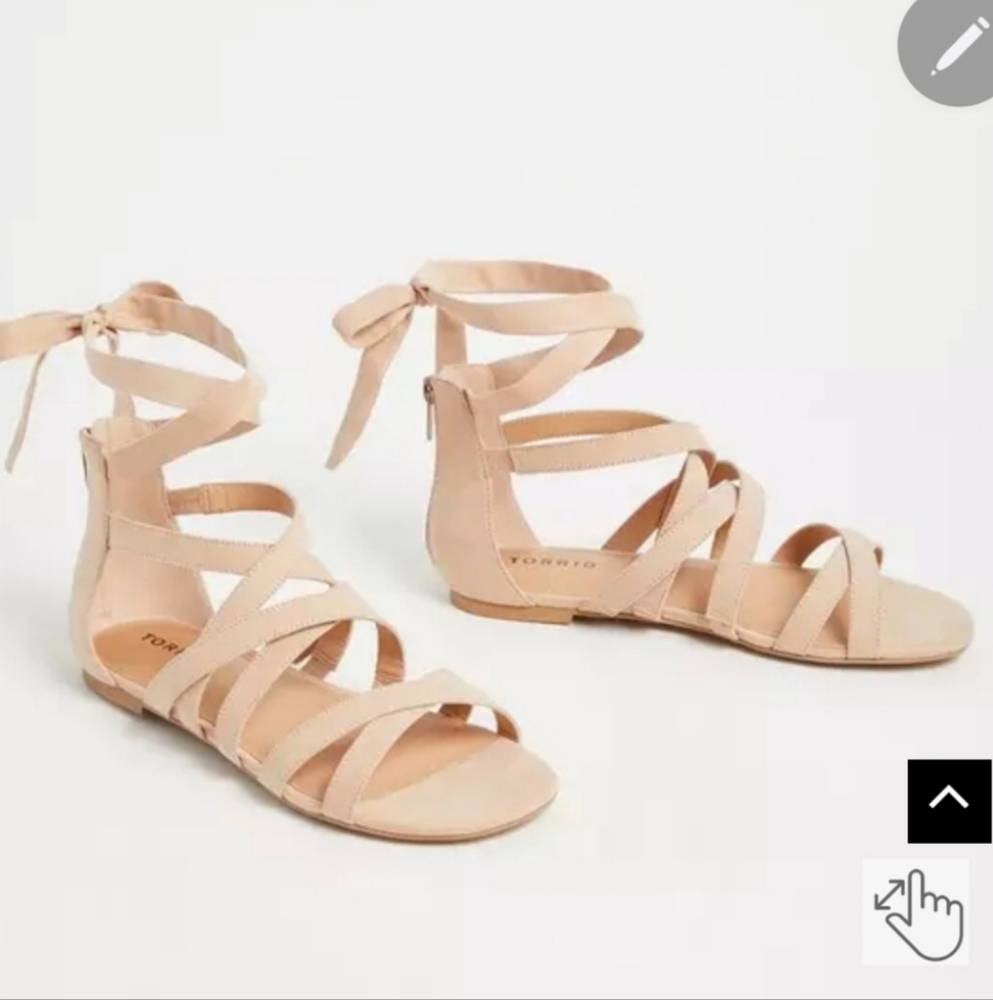 Torrid 10 ww Ankle Wrap Gladiator Sandal